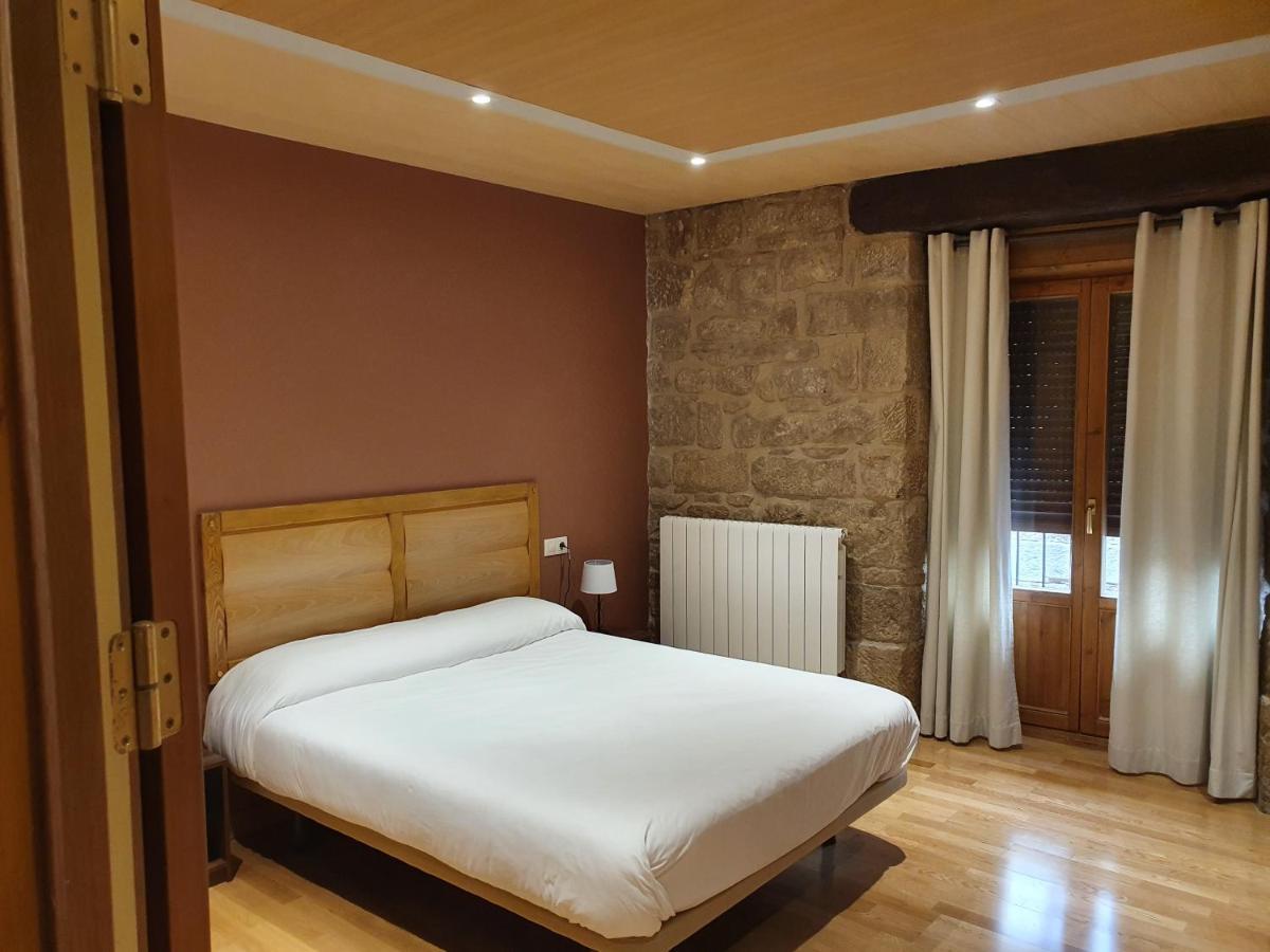 Hostal Rural 18 De Abril Olite Exteriér fotografie