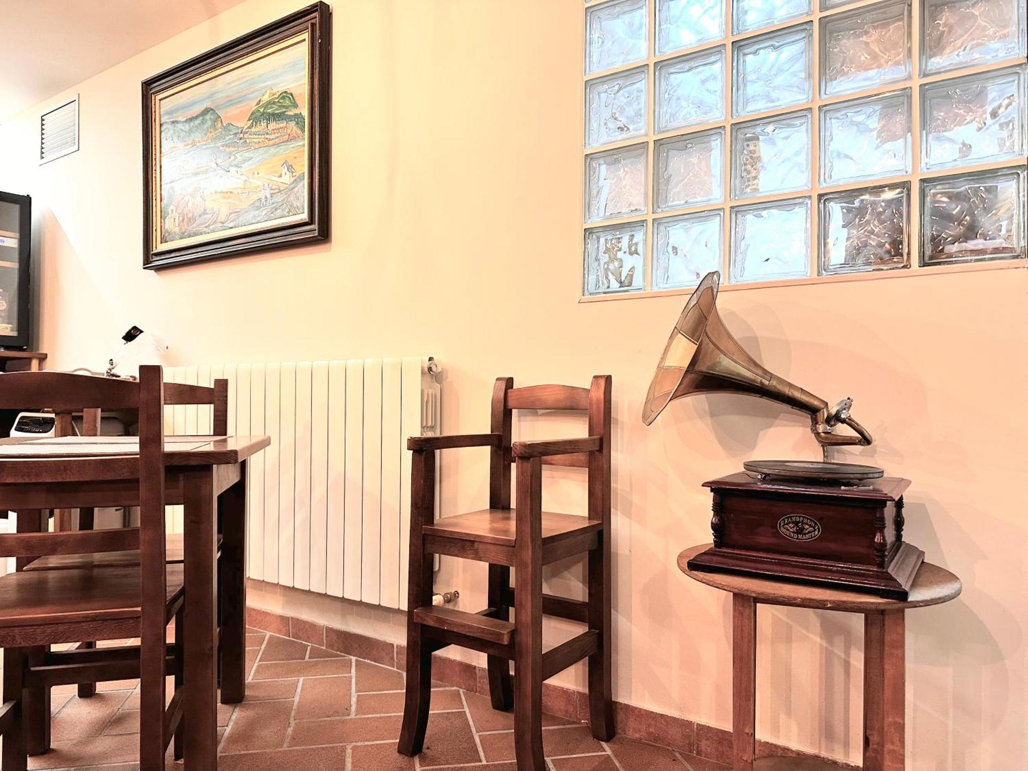Hostal Rural 18 De Abril Olite Exteriér fotografie